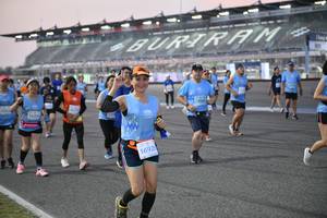 BIB: 1083, 51169
                            <button type="button" onclick="openModal(10464251)" class="btn btn-primary btn-sm float-right btn-popup" data-toggle="modal" data-target=".modal-high-quality">
                        <i class="fas fa-shopping-cart"></i> Add to Cart
                    </button>
                                            <button type="button" onclick="isThisMe(10464251, true)" class="btn btn-success btn-sm float-right btn-popup btn-isme hidden" data-toggle="tooltip" data-placement="bottom" title="นี่คือรูปของคุณใช่ไหม คลิกที่นี่เพื่อเอาเข้าอัลบั้ม">
                        <i class="fas fa-plus"></i> Add to album
                    </button>
                    <button type="button" onclick="isThisMe(10464251, false)" class="btn btn-warning btn-sm float-right btn-popup btn-isnotme hidden">
                        <i class="fas fa-ban"></i> Remove from album
                    </button>